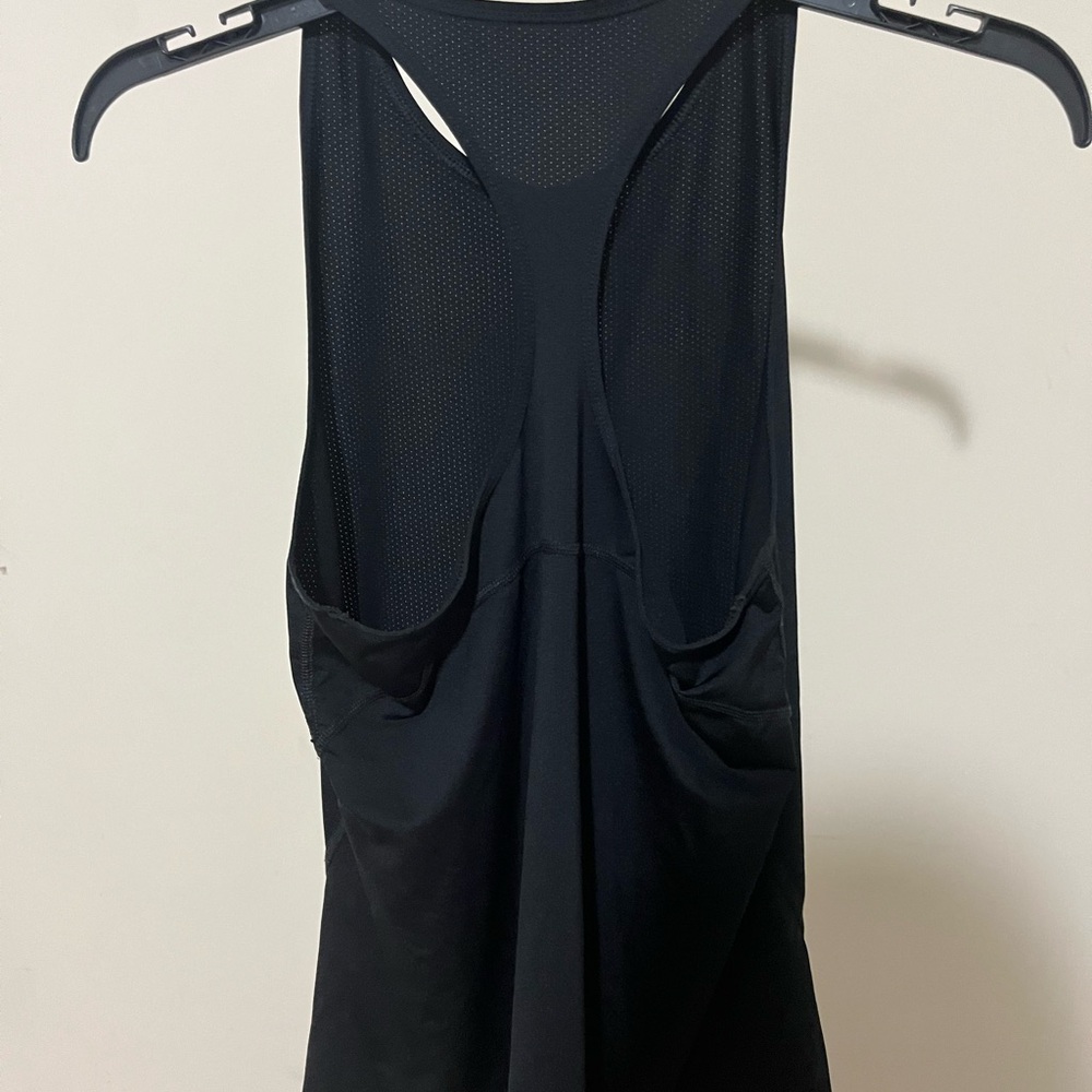 Nike Dri-FIT Black Athletic Tank - Picture 3 of 3